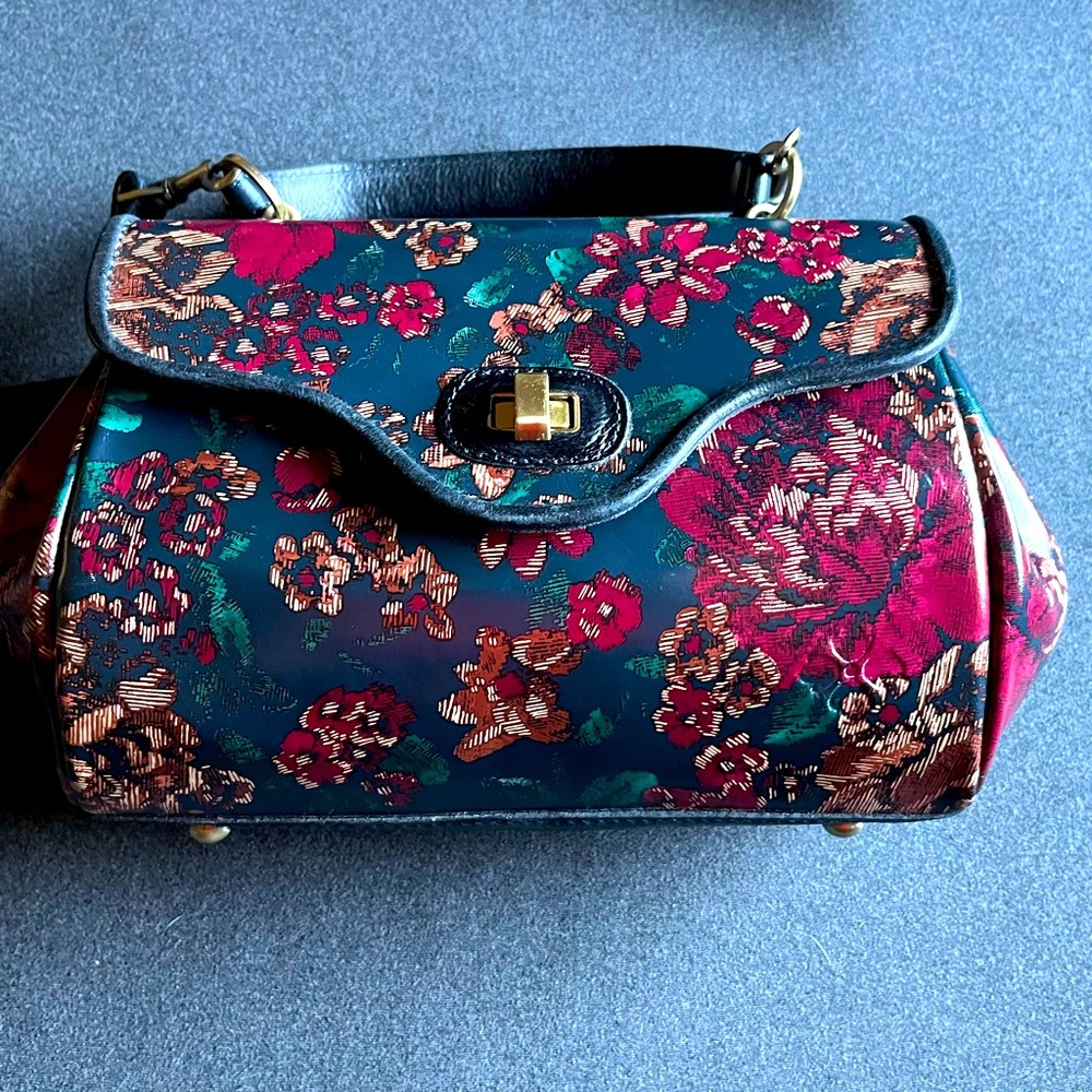 Patricia Nash Leather Purse